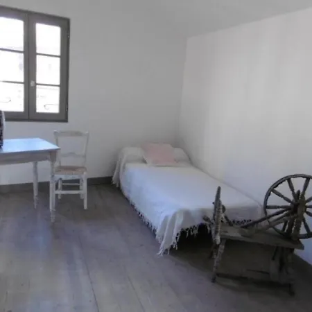 בית נופש House Le Clos De Sarrali *