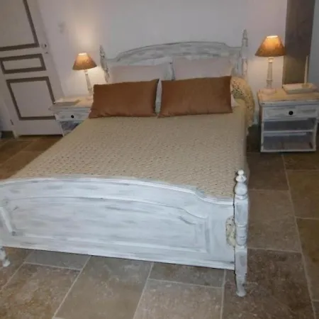 בית נופש House Le Clos De Sarrali *